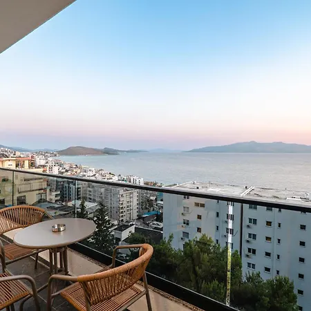 Jula Sea View Lejlighed
