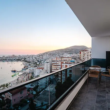 Jula Sea View